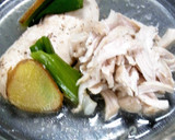 ＊ジューシー蒸し鶏と焼ききのこのサラダ＊作り方1写真