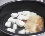 簡単✩里芋とイカの缶詰めの煮物作り方1写真