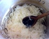 不思議に美味しいコーヒー入オニオンスープ作り方2写真
