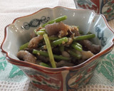 さつまいもの茎と豚肉のおかかゴマ炒め作り方5写真