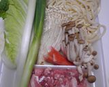 白菜・豚肉・えのき入りあんかけ皿うどん作り方1写真