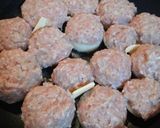 玉ねぎの肉詰め♪バターしょうゆ味♪作り方4写真