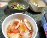 イカとじゃが芋とキャベツのトマト鍋作り方7写真