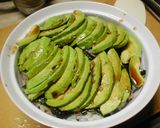 1人分　アボカド丼作り方3写真