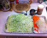 千切り野菜とコンビーフのコンソメスープ作り方1写真