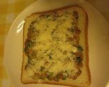 とろーんと香ばしいチーズ納豆トースト作り方2写真