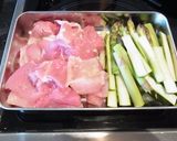 即席☆鶏肉とアスパラの照り焼き☆作り方1写真