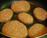 ■自家製ハンバーグのきのこカレーソース■作り方2写真