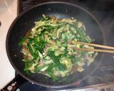 豚肉と野菜の味噌炒め～卵のっけ～作り方3写真
