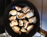 アボカドと鶏肉のわさびしょうゆ炒め♪作り方3写真