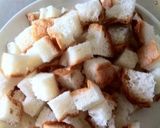 簡単 自家製クルトン！作り方1写真
