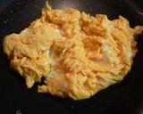 あと1品に☆焼き鳥缶でお手軽ニラ玉作り方2写真