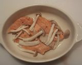 鮭と茸の目玉オーブン焼き-トマトソース-作り方2写真