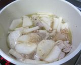 鶏もも肉と大根の味噌牛乳煮作り方4写真