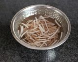 ☆超簡単!まろやか醤油麹のごぼうサラダ☆作り方1写真