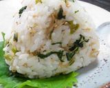 ＊わさび風味♪蕪の葉入りじゃこのおにぎり作り方3写真