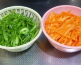 すき焼たれでピーマンとにんじんのきんぴら作り方1写真