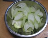 柿とズイキの酢の物作り方1写真