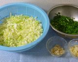 パパのキャベツ餃子でパティー作り方1写真