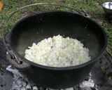ダッチオーブンdeマクロ 根菜パエリア　作り方4写真