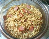 リメイク＊カレーの残りでカレーオムそば♪作り方2写真