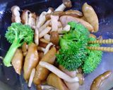 レンジで簡単☆キノコとウインナーの煮物作り方4写真