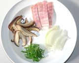 椎茸とベーコンの卵スープ♪作り方1写真