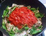 豚バラとルッコラのトマトソースパスタ作り方4写真