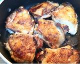 香ばしい♪鶏肉のニンニクと粉チーズ焼き作り方3写真