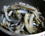 ほんのり苦い　アケビの味噌炒め作り方5写真