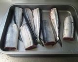 さんまのムニエル～レモンソース～作り方1写真