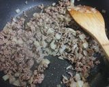 トロトロ卵とひき肉のオムレツ作り方3写真