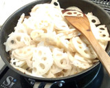 麺つゆだけ★れんこんと蒟蒻の炒め煮作り方4写真