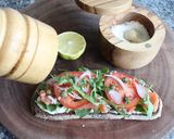 Lox（スモークサーモン）オープンサンド作り方3写真