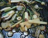 山菜ミックスと麺つゆで作る　和風パスタ作り方4写真