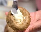 簡単!チーズがとろけるしいたけハンバーグ作り方3写真