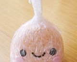 ラップ付きおにぎり☆りんごちゃんキャラ弁作り方4写真