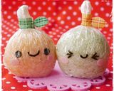 ラップ付きおにぎり☆りんごちゃんキャラ弁作り方9写真