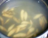 叩きごぼうと厚揚げ、水菜の味噌汁作り方2写真