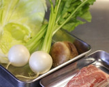 かぶと白菜の豚バラ旨味噌炒め。作り方1写真