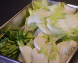 かぶと白菜の豚バラ旨味噌炒め。作り方4写真
