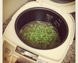 ほんわか甘い豆ご飯 グリーンピースご飯作り方1写真