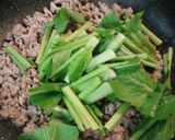 小松菜と豚挽肉の簡単ご飯作り方4写真