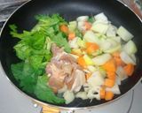 鶏モモ肉のミストローネ作り方4写真