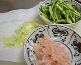 新鮮イカのしゃきしゃきっ薬味サラダ作り方1写真