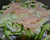 新鮮イカのしゃきしゃきっ薬味サラダ作り方3写真