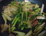 セロリと豚肉のオイスターソース炒め作り方4写真