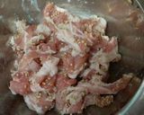 ゴマたっぷり豚肉の甘辛焼き♪お弁当にも◎作り方2写真