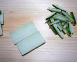 冬瓜皮のお茶☆生姜入り作り方1写真
