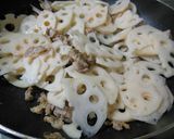 レンコンと豚肉の甘辛炒め✿作り方4写真